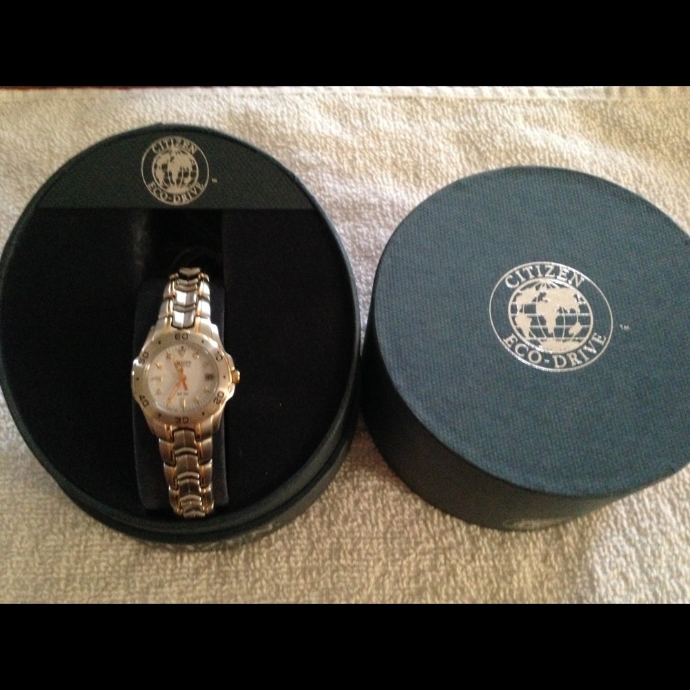 Citizen watch eco drive